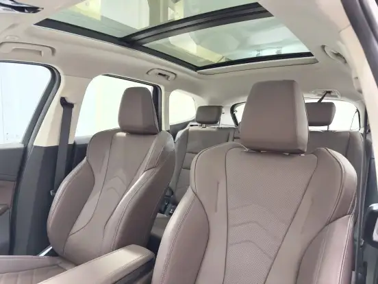 BMW-X1-2025