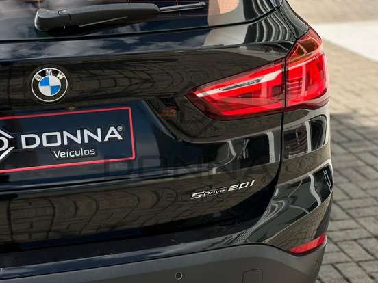 BMW-X1-2.0 16V TURBO ACTIVEFLEX SDRIVE20I 4P AUTOMÁTICO BMW-X1-2018
