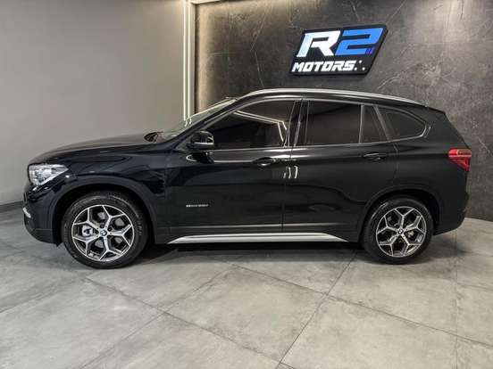 BMW-X1-2.0 16V TURBO ACTIVEFLEX SDRIVE20I 4P AUTOMÁTICO BMW-X1-2017