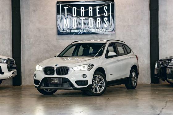 BMW X1 2.0 16V TURBO ACTIVEFLEX SDRIVE20I 4P AUTOMÁTICO
