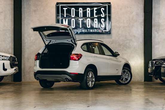 BMW-X1-2018