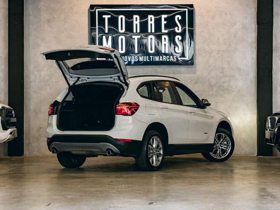 BMW-X1-2.0 16V TURBO ACTIVEFLEX SDRIVE20I 4P AUTOMÁTICO BMW-X1-2018