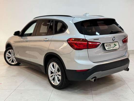 BMW-X1-2.0 16V TURBO ACTIVEFLEX SDRIVE20I 4P AUTOMÁTICO BMW-X1-2017