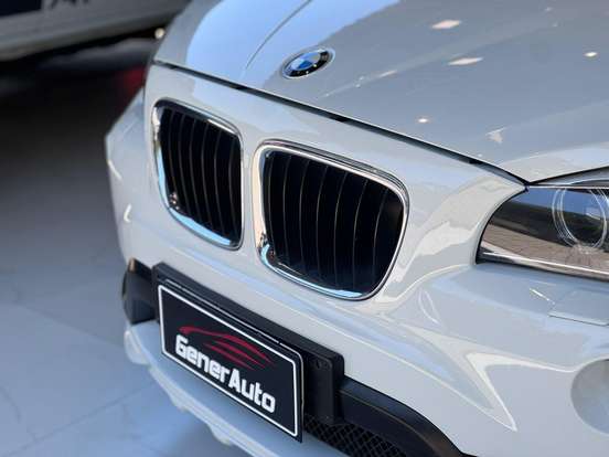 BMW-X1-2.0 16V TURBO ACTIVEFLEX SDRIVE20I 4P AUTOMÁTICO BMW-X1-2015