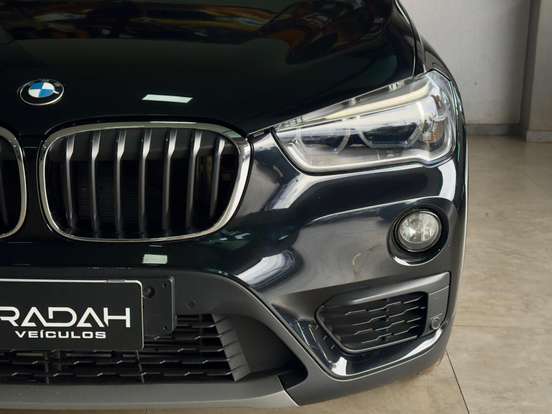BMW-X1-2.0 16V TURBO ACTIVEFLEX SDRIVE20I 4P AUTOMÁTICO BMW-X1-2019