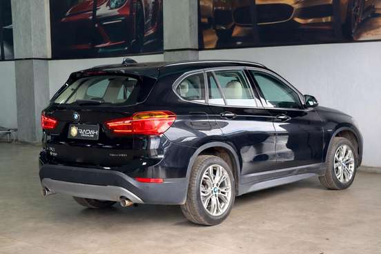 BMW-X1-2.0 16V TURBO ACTIVEFLEX SDRIVE20I 4P AUTOMÁTICO BMW-X1-2019