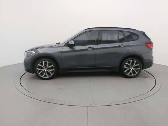 BMW-X1-2022