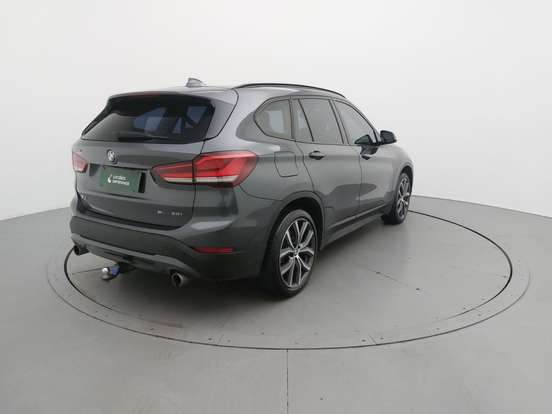BMW-X1-2.0 16V TURBO ACTIVEFLEX SDRIVE20I GP PLUS 4P AUTOMÁTICO BMW-X1-2022