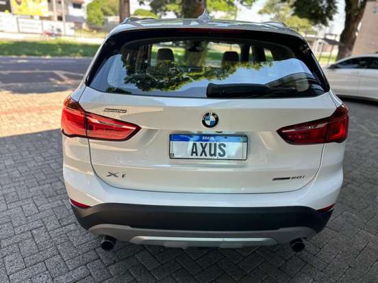 BMW-X1-2.0 16V TURBO ACTIVEFLEX SDRIVE20I X-LINE 4P AUTOMÁTICO BMW-X1-2018