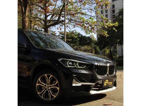 BMW-X1-2.0 16V TURBO ACTIVEFLEX SDRIVE20I X-LINE 4P AUTOMÁTICO BMW-X1-2020