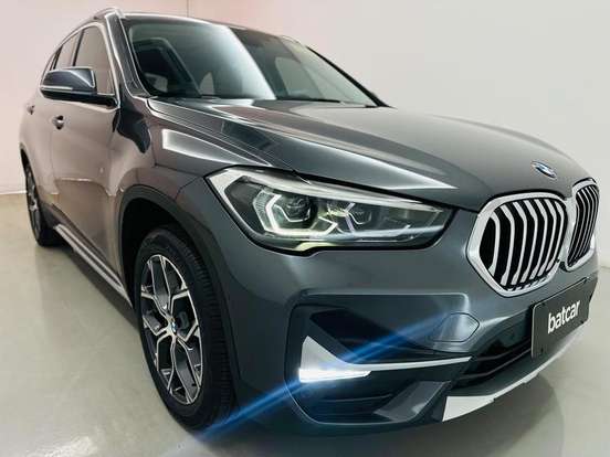 BMW-X1-2.0 16V TURBO ACTIVEFLEX SDRIVE20I X-LINE 4P AUTOMÁTICO BMW-X1-2021