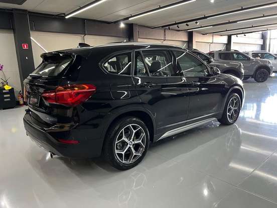 BMW-X1-2019