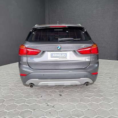 BMW-X1-2.0 16V TURBO ACTIVEFLEX SDRIVE20I X-LINE 4P AUTOMÁTICO BMW-X1-2017
