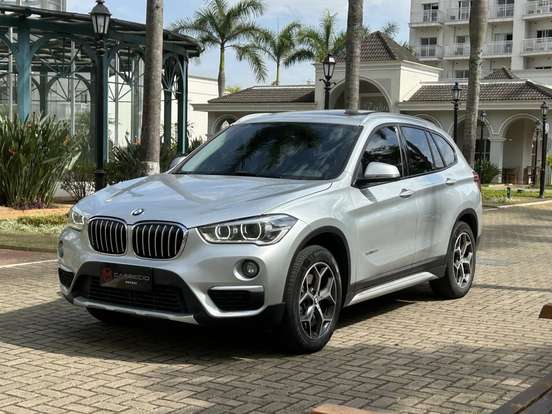 BMW-X1-2.0 16V TURBO ACTIVEFLEX SDRIVE20I X-LINE 4P AUTOMÁTICO BMW-X1-2017