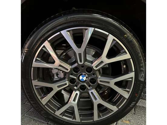 BMW-X1-2.0 16V TURBO ACTIVEFLEX SDRIVE20I X-LINE 4P AUTOMÁTICO BMW-X1-2022