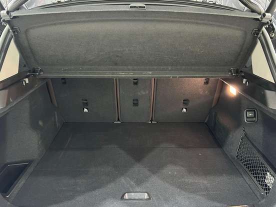 BMW-X1-2.0 16V TURBO ACTIVEFLEX SDRIVE20I X-LINE PLUS 4P AUTOMÁTICO BMW-X1-2022