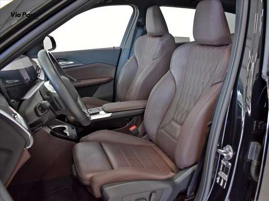 BMW-X1-2024