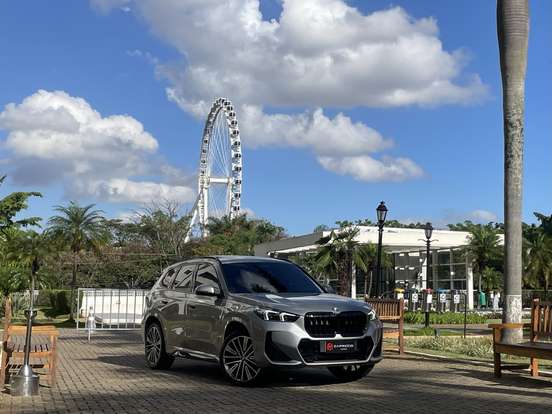 BMW-X1-2023