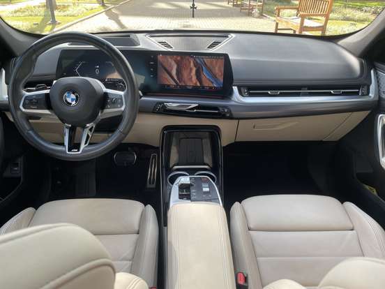 BMW-X1-2023