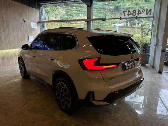 BMW-X1-2.0 16V TURBO GASOLINA SDRIVE20I X-LINE STEPTRONIC BMW-X1-2024
