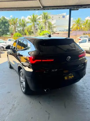 BMW-X2-2021