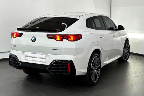 BMW-X2-2024