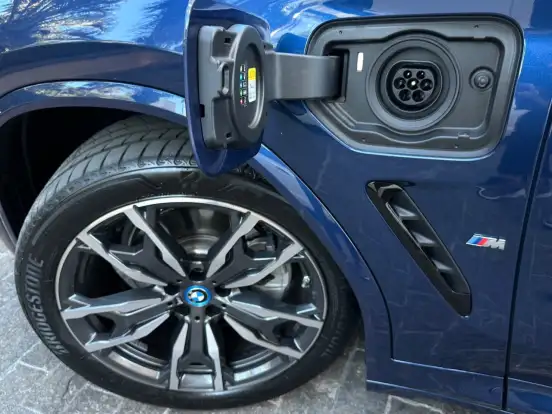 BMW-X3-2024