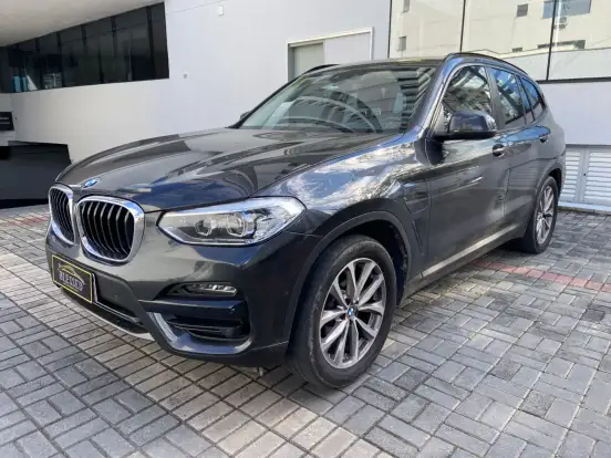 BMW-X3-2021