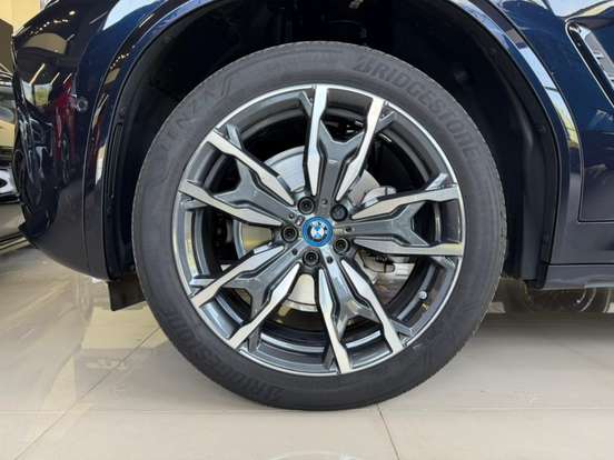 BMW-X3-2.0 16V HÍBRIDO M SPORT XDRIVE30E STEPTRONIC BMW-X3-2024