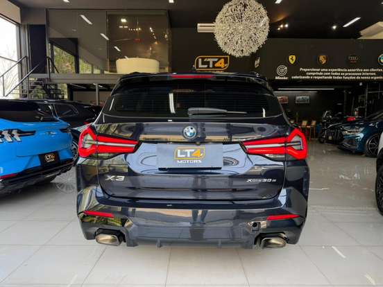BMW-X3-2024
