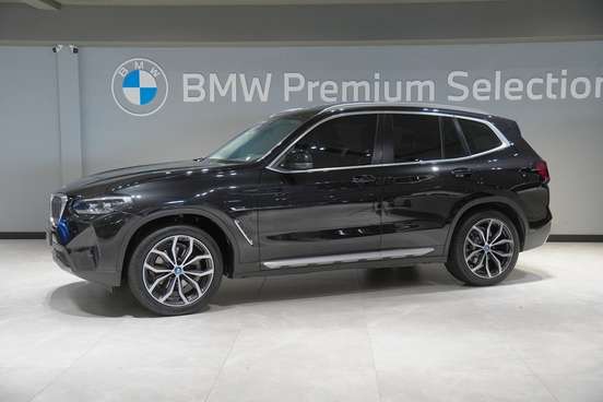 BMW-X3-2021