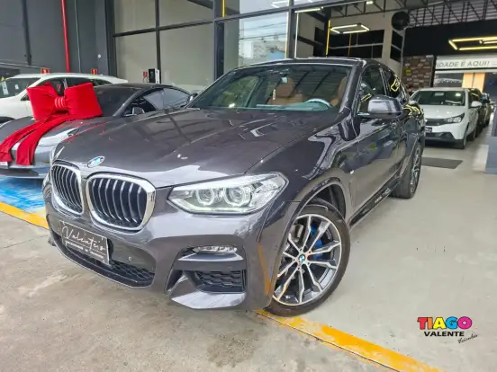 BMW-X4-2021