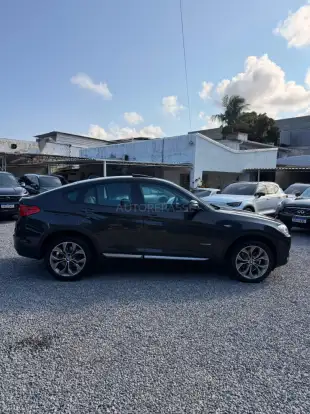 BMW-X4-2017