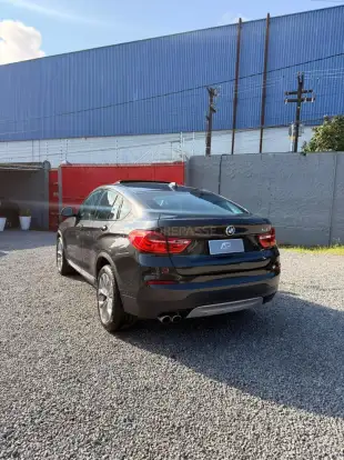 BMW-X4-2017