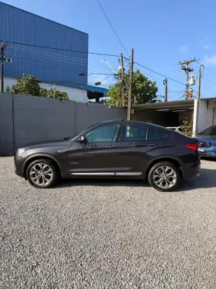 BMW-X4-2017
