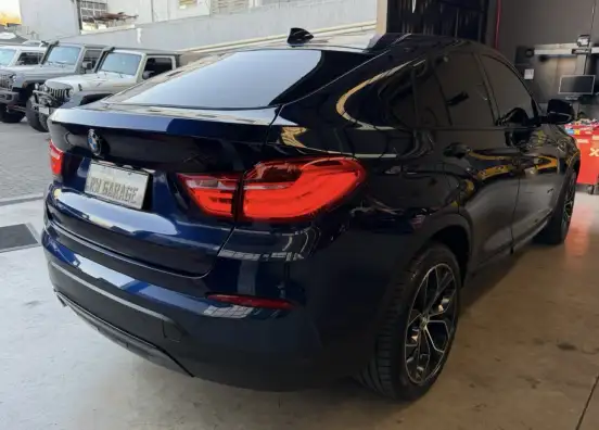 BMW-X4-2018