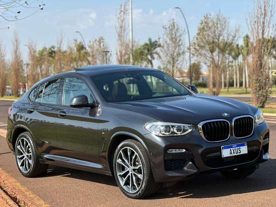 BMW-X4-2019