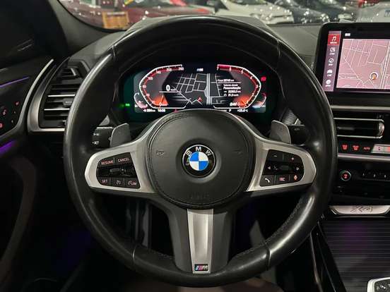 BMW-X4-2022