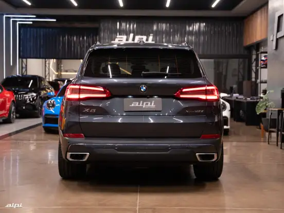 BMW-X5-3.0 4X4 30D I6 TURBO DIESEL 4P AUTOMÁTICO BMW-X5-2019