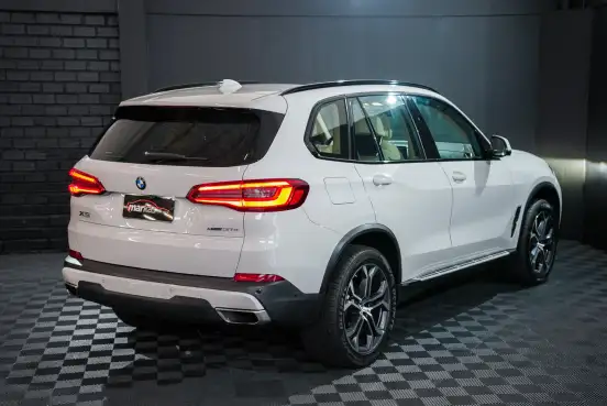 BMW-X5-2019