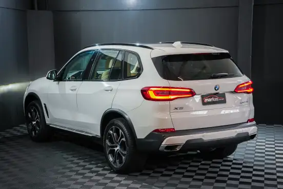 BMW-X5-2019