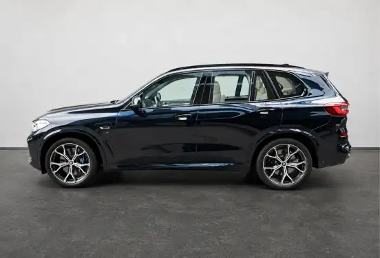 BMW-X5-2022