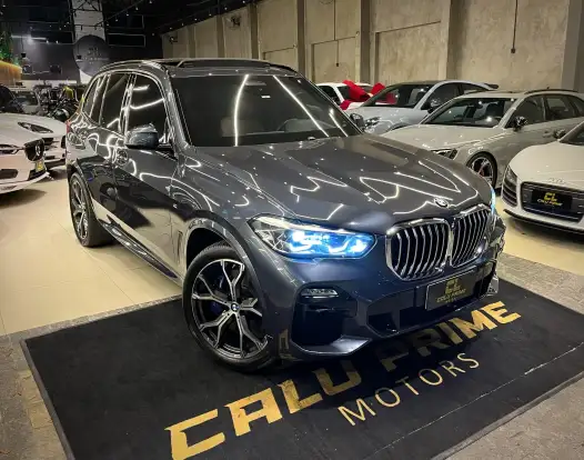 BMW-X5-2021