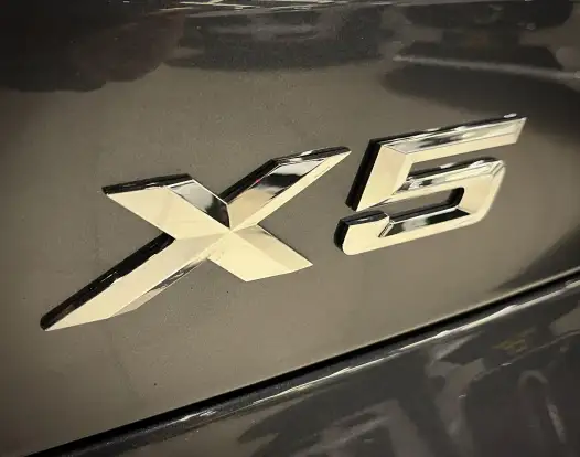 BMW-X5-2021