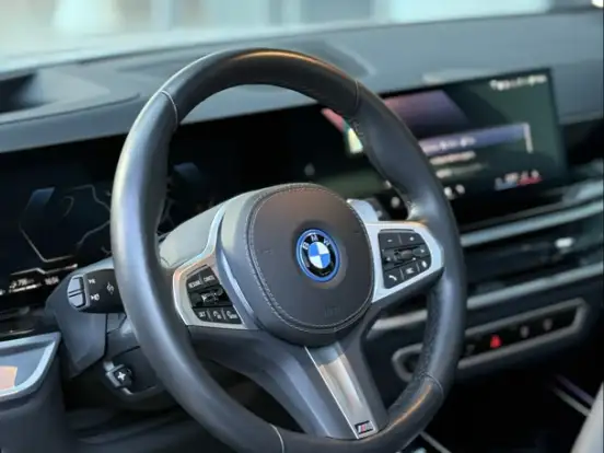 BMW-X5-3.0 I6 TURBO HÍBRIDO XDRIVE50E M SPORT AUTOMÁTICO BMW-X5-2024