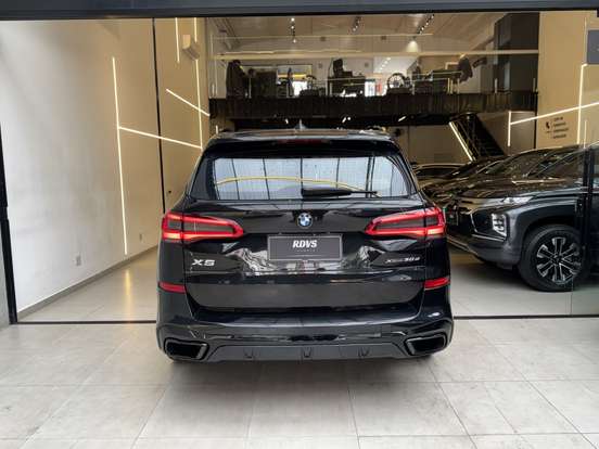 BMW-X5-2019