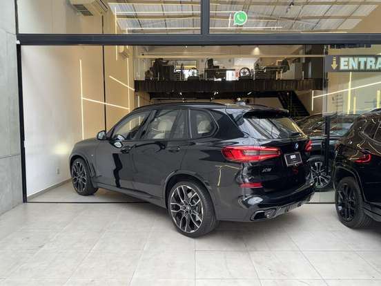 BMW-X5-2019