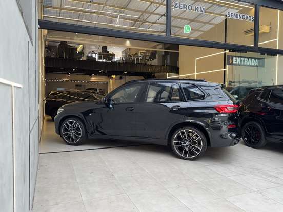 BMW-X5-2019