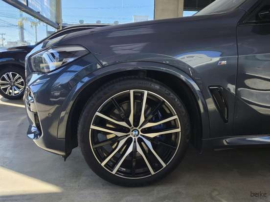 BMW-X5-3.0 4X4 30D I6 TURBO DIESEL 4P AUTOMÁTICO BMW-X5-2019