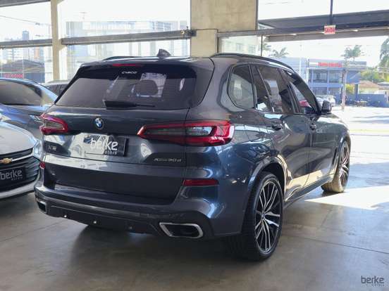 BMW-X5-3.0 4X4 30D I6 TURBO DIESEL 4P AUTOMÁTICO BMW-X5-2019